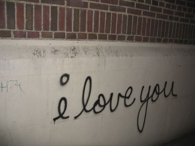 I love you grafitti